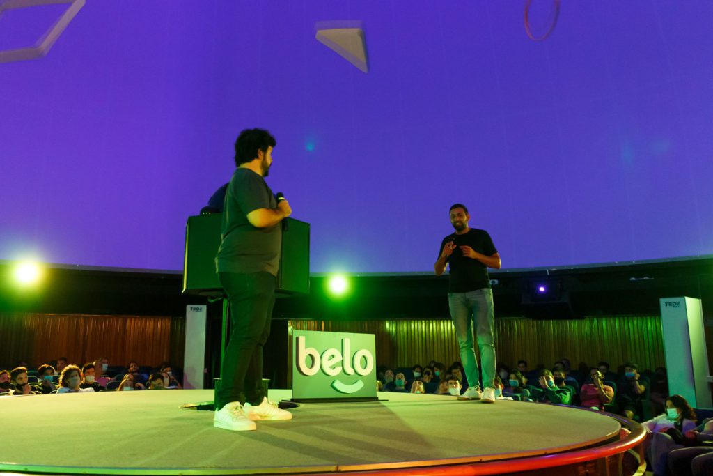 RoadShow   Belo Presentó Su Tarjeta Mastercard En El Planetario De